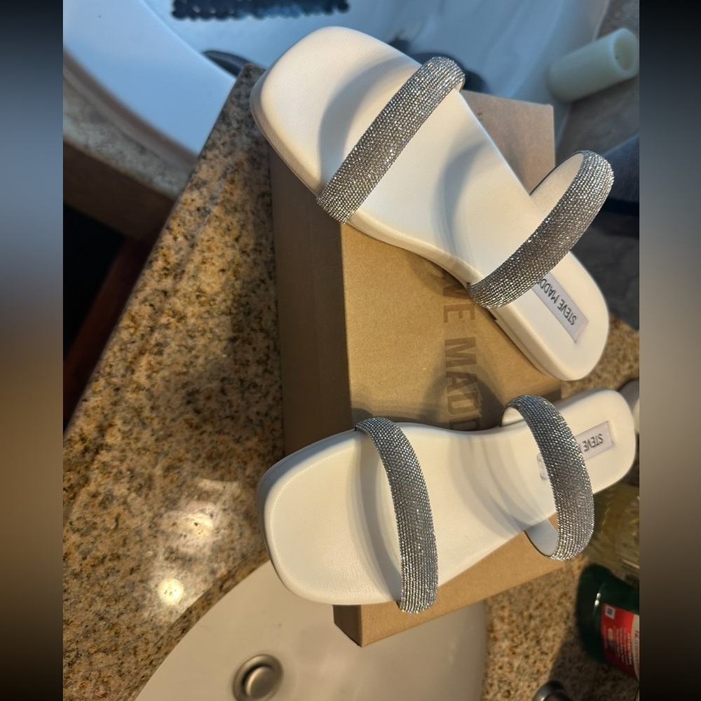 Steven Madden sandals